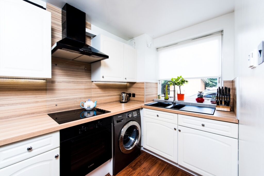 Complete kitchen renovation in Docklands